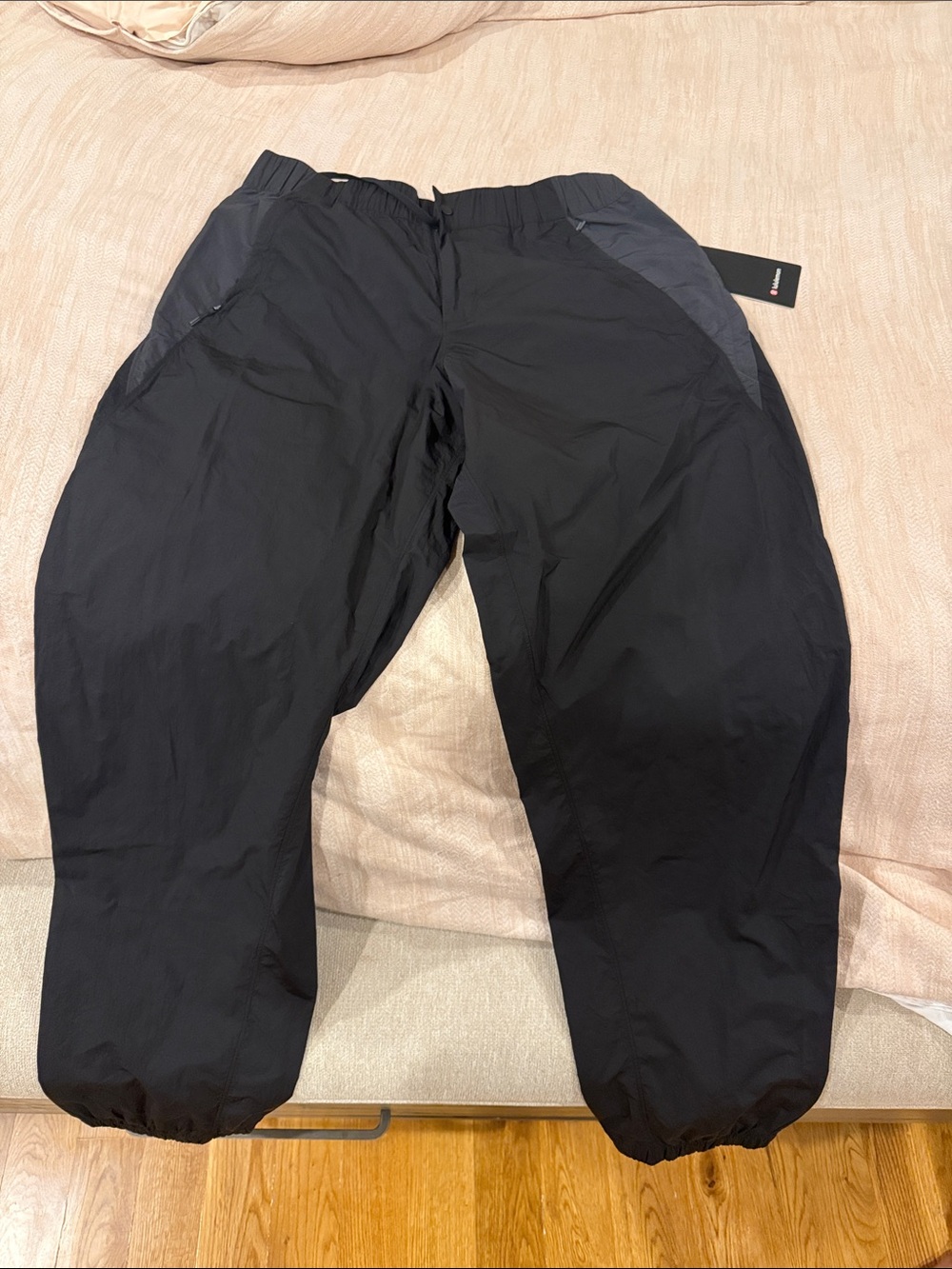 lululemon athletica Men's Black Jogger-Style Sweatpants